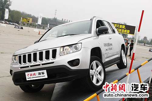 ϵSUVòԼJeep2011ָ--й